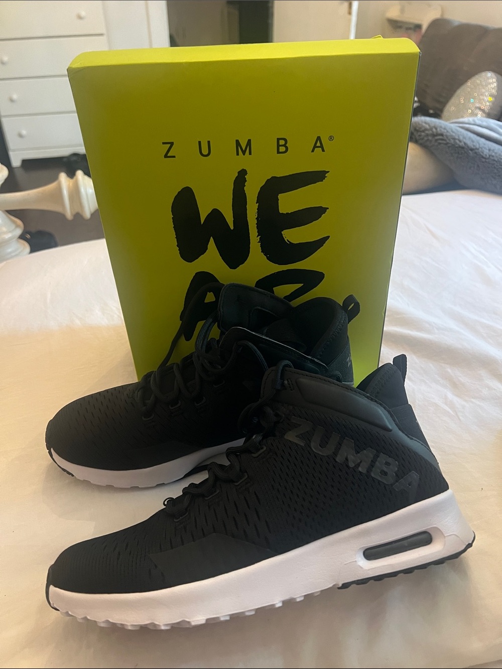 Brand New! Didn’t fit! Women’s Zumba shoes.
